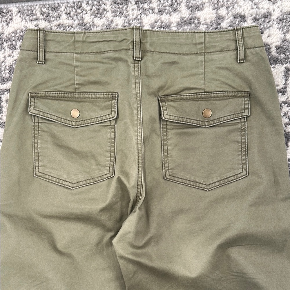 Olive Green Pants wide led - Picture 5 of 7